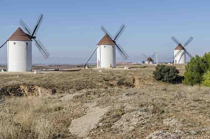 Cuenca - Mota del Cuervo 14 - molinos de viento.jpg